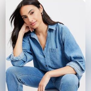 LOFT Chambray Everyday Button-Down Shirt- Fresh Blue Wash